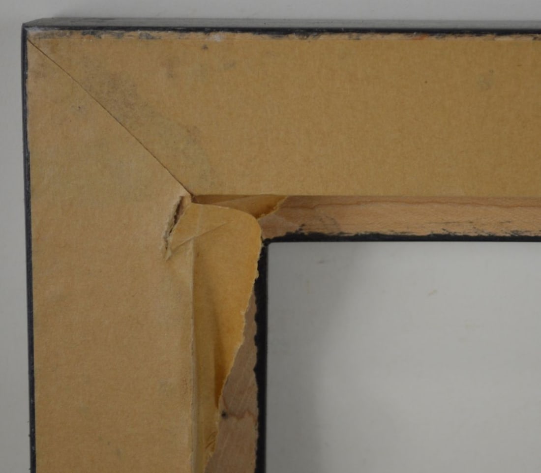 MODERN MINIMALIST FRAME - 5