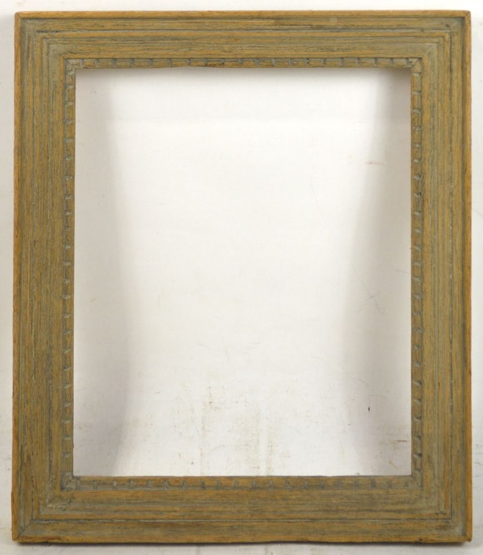 HEYDENRYK MODERNIST FRAME: An American modernist frame by Heydenryk. Simple carved detail. Measures: 15 3/4" x 13 1/2" Rabbet: 13" x 10 3/4"