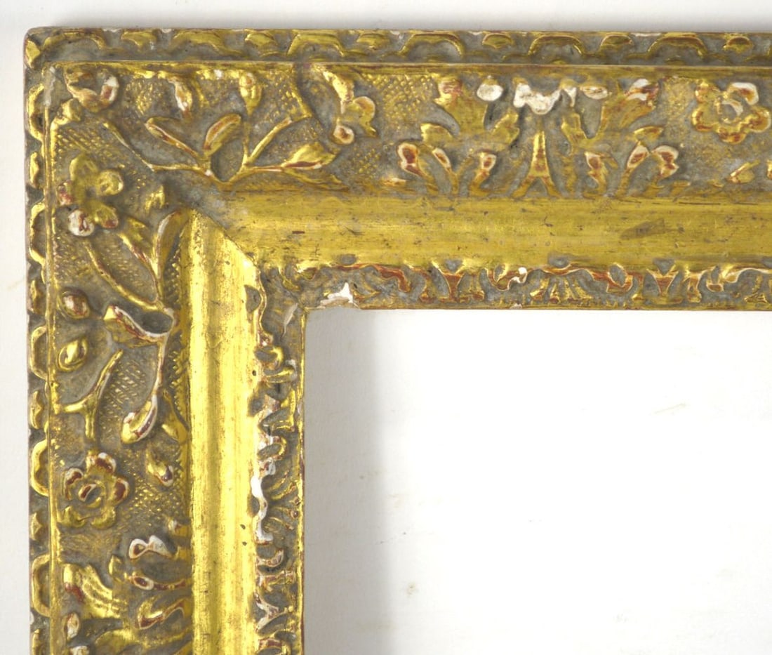 LOUIS XIII GILTWOOD FRAME: A very good Heydenryk carved and gilt Louis XIII frame. Measures: 31" x 27" Rabbet: 26 1/8" x 22 1/8"