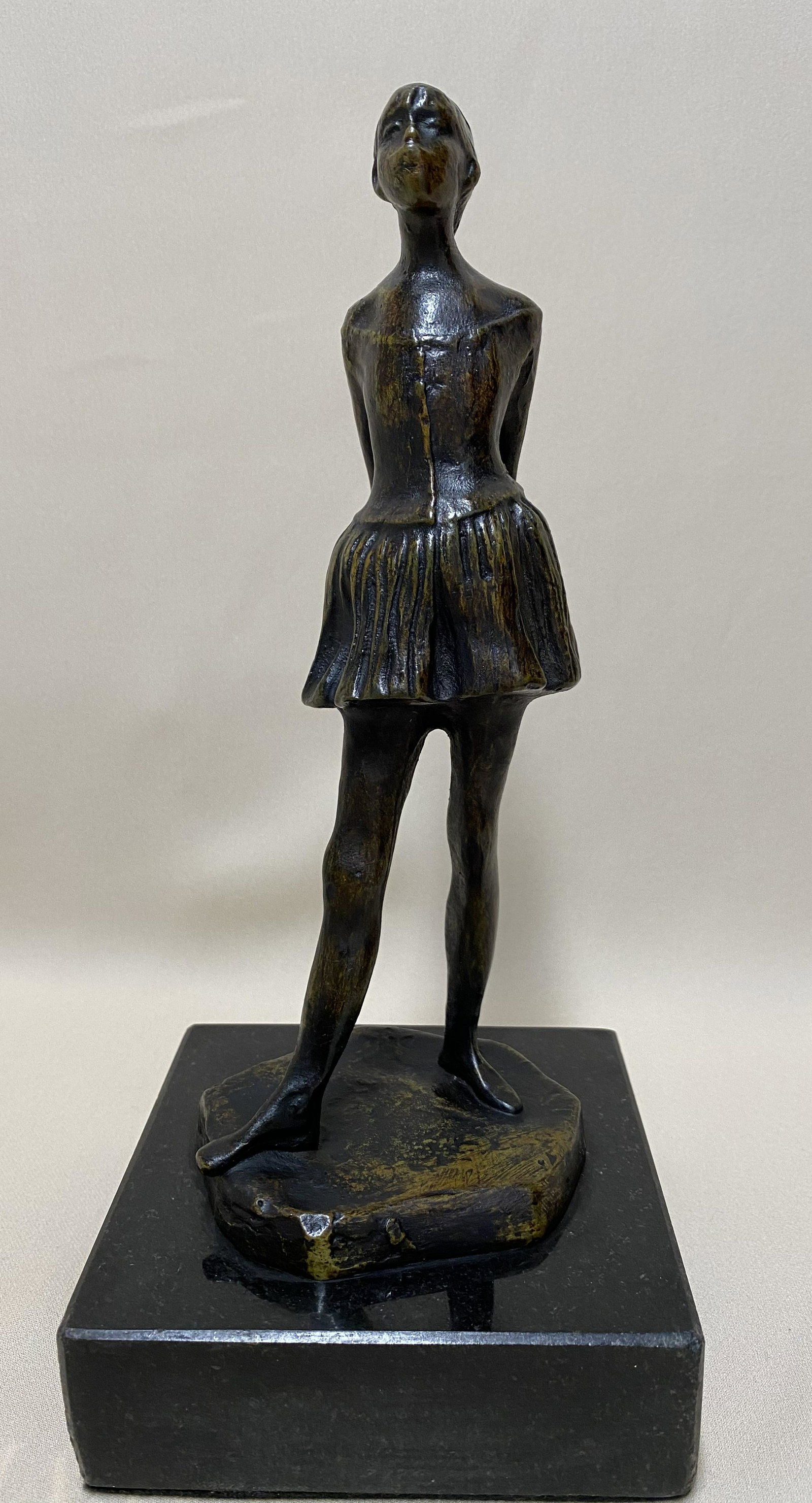 French Bronze Sculpture Edgar Degas: Edgar Degas ( 1834--1917) French Bronze Sculpture Signed Size 7.5" Base 11/4 by 4.0" by 4.0" estate lot does not come with paper work