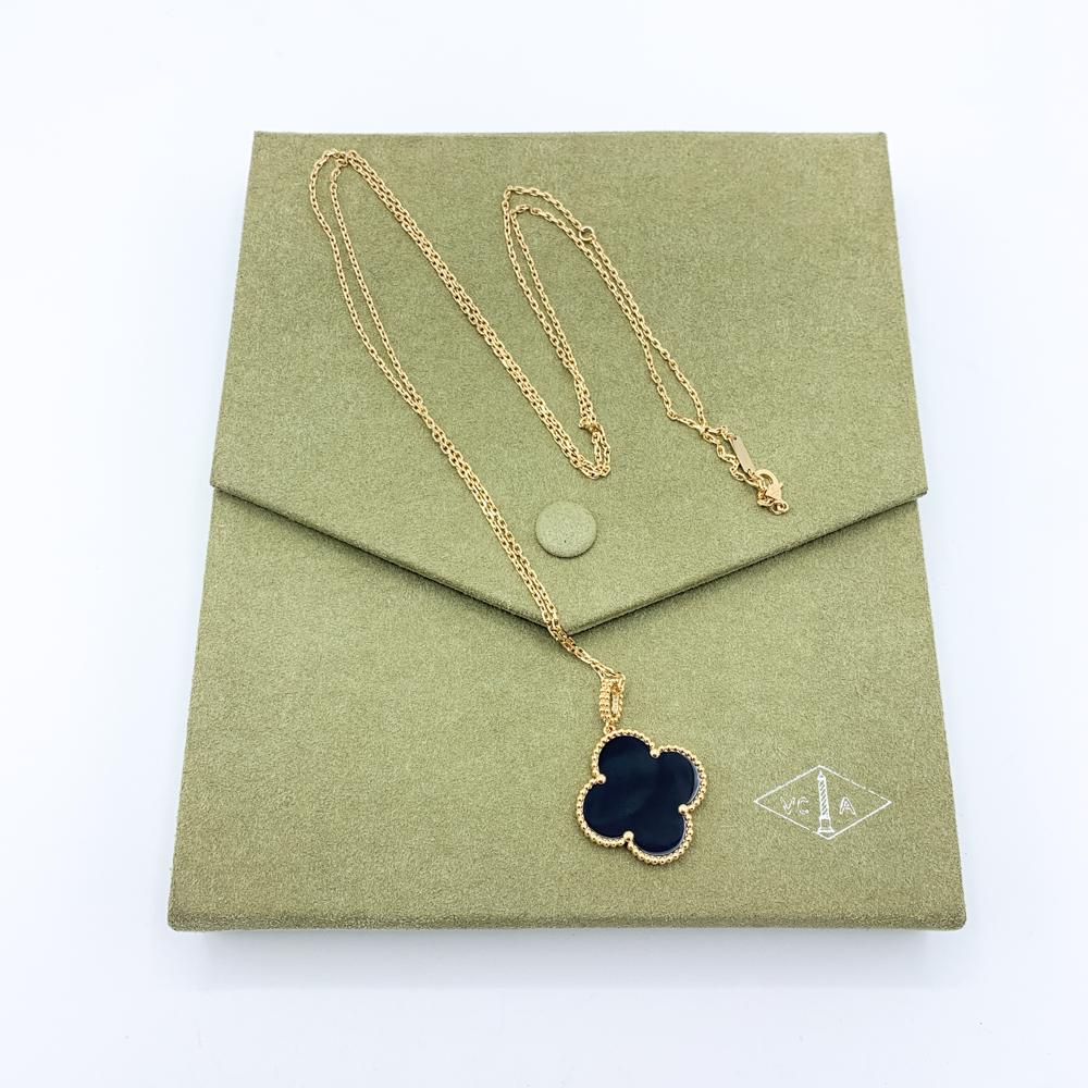 Van Cleef & Arpels Magic Alhambra 18K Yellow Gold Onyx (1 of 6)