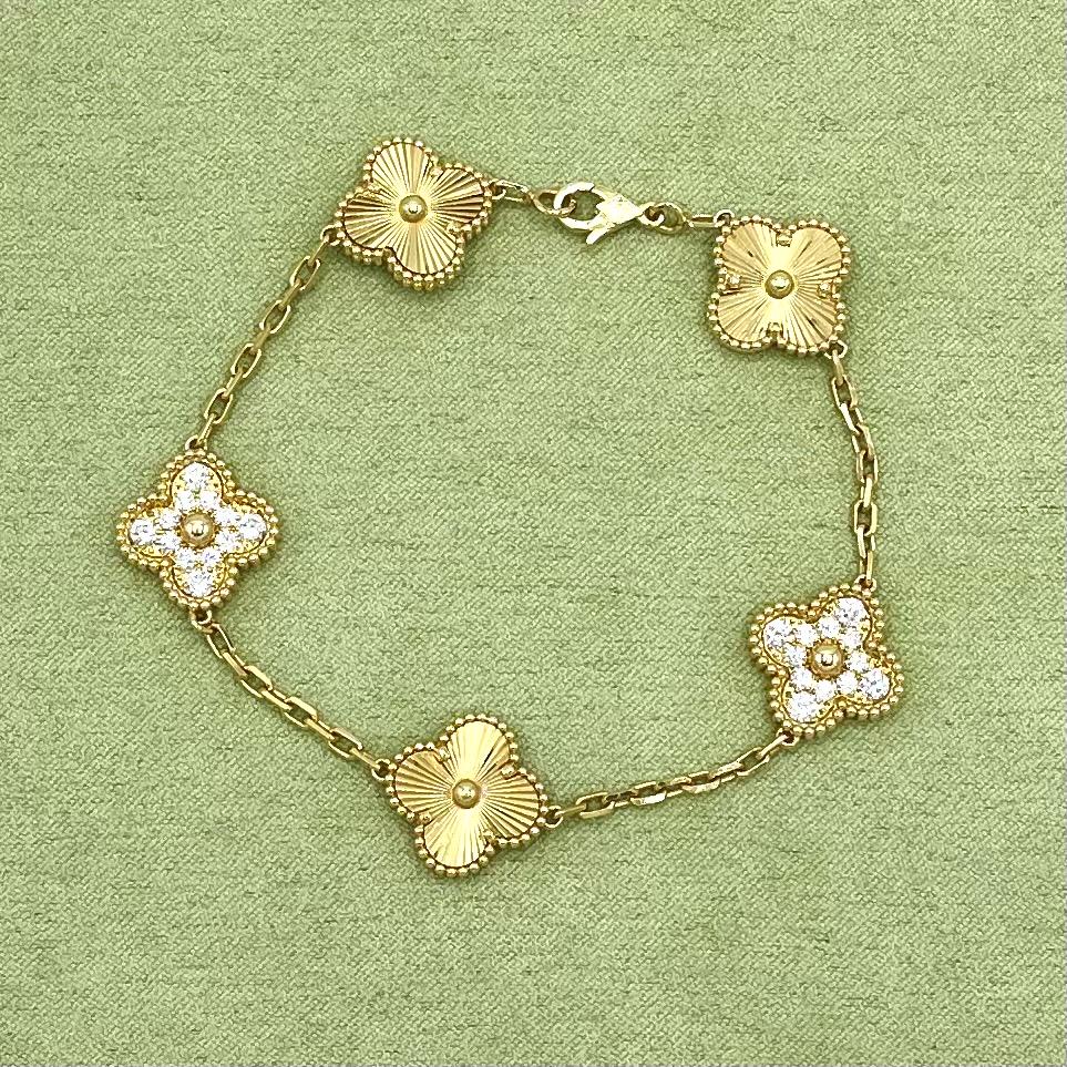 Van cleef 1 motif bracelet deals