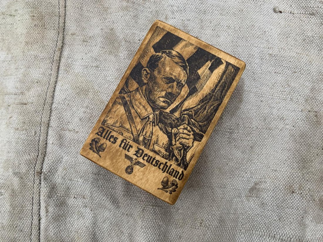 WW2 WWII German military (box) casket: Wooden box in military style. A great item for your collection or just a beautiful decor item.Dimensions : 120x80x(h)-55mm If you have any questions, ask, I will be glad to help.