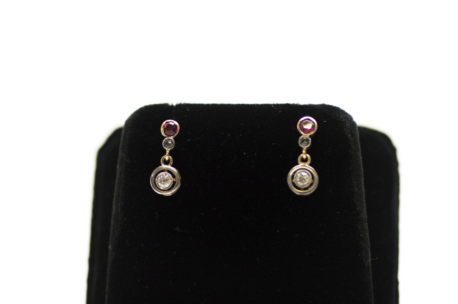 18 KT yellow Gold, Diamond and Rubies hanging Earrings (1 of 1)