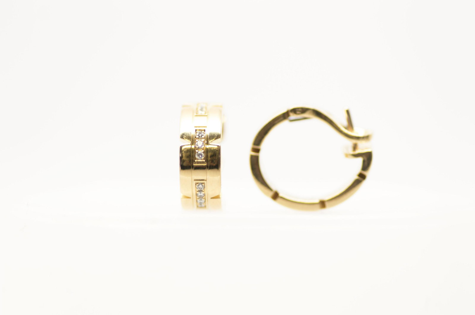 Cartier 18k yellow Gold and Diamond Set Maillon (1 of 7)