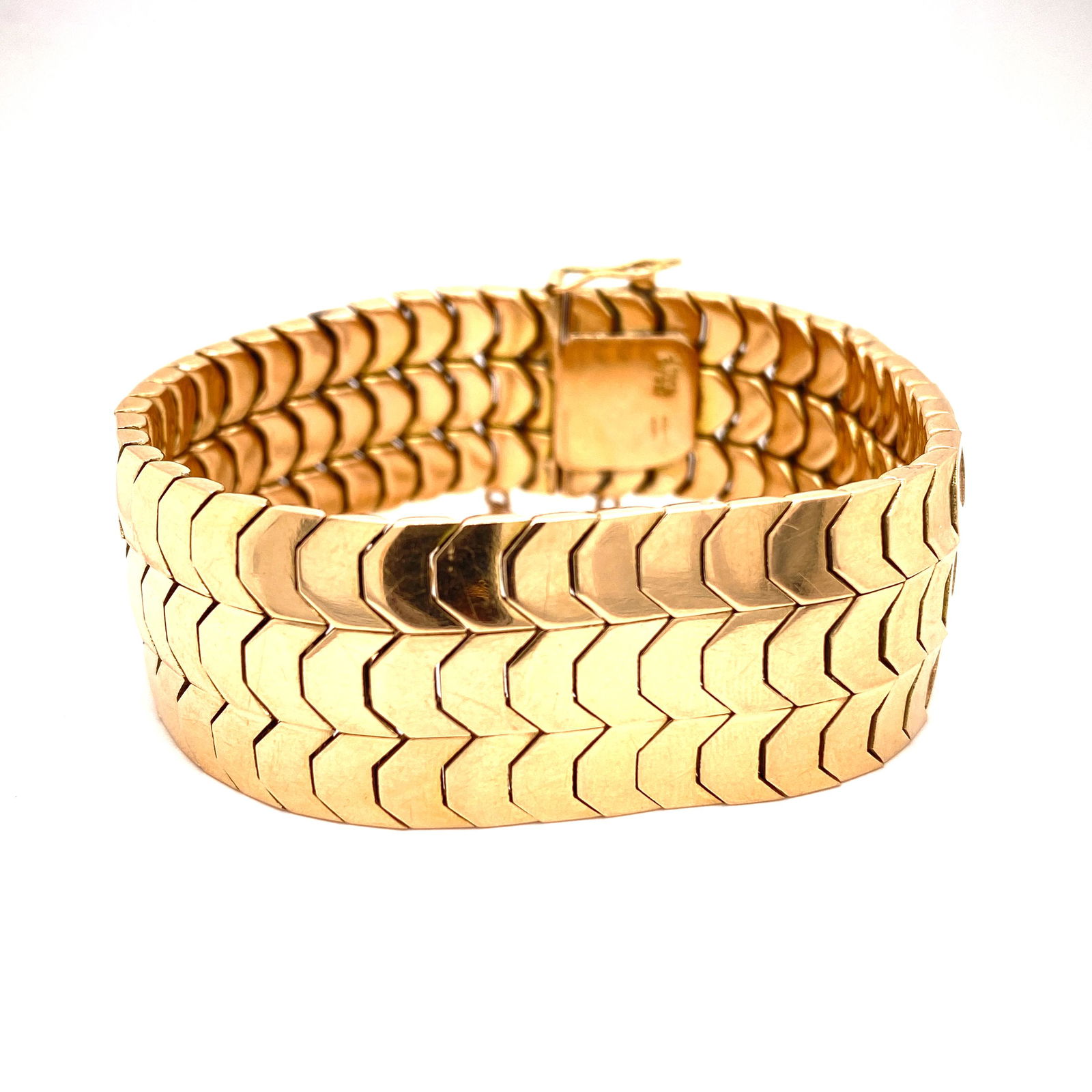 18k yellow Gold Retro Bracelet (1 of 3)