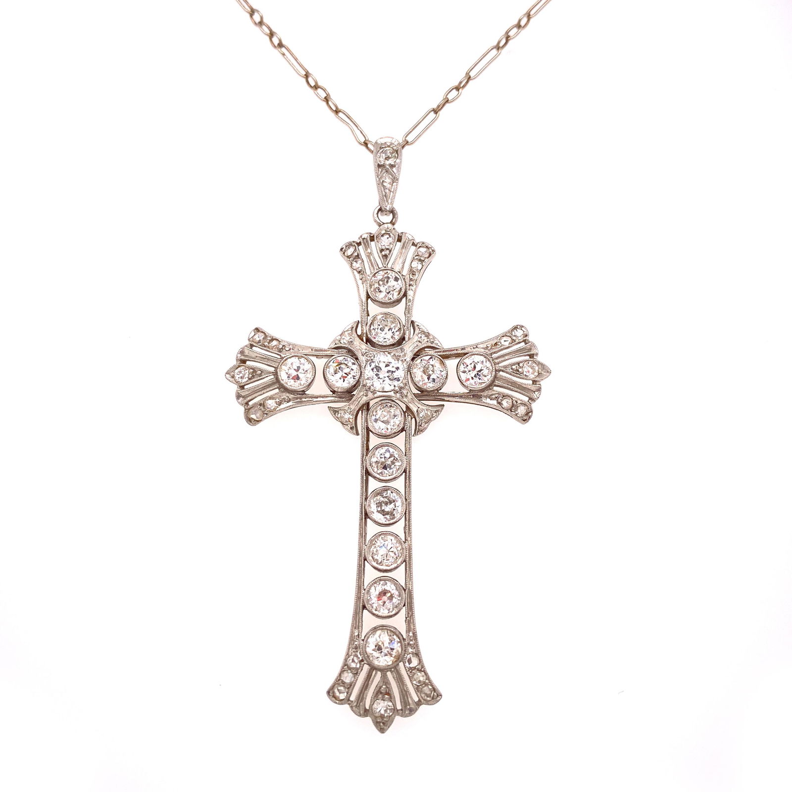 Antique Platinum and Diamonds cross and original chain. (1 of 2)