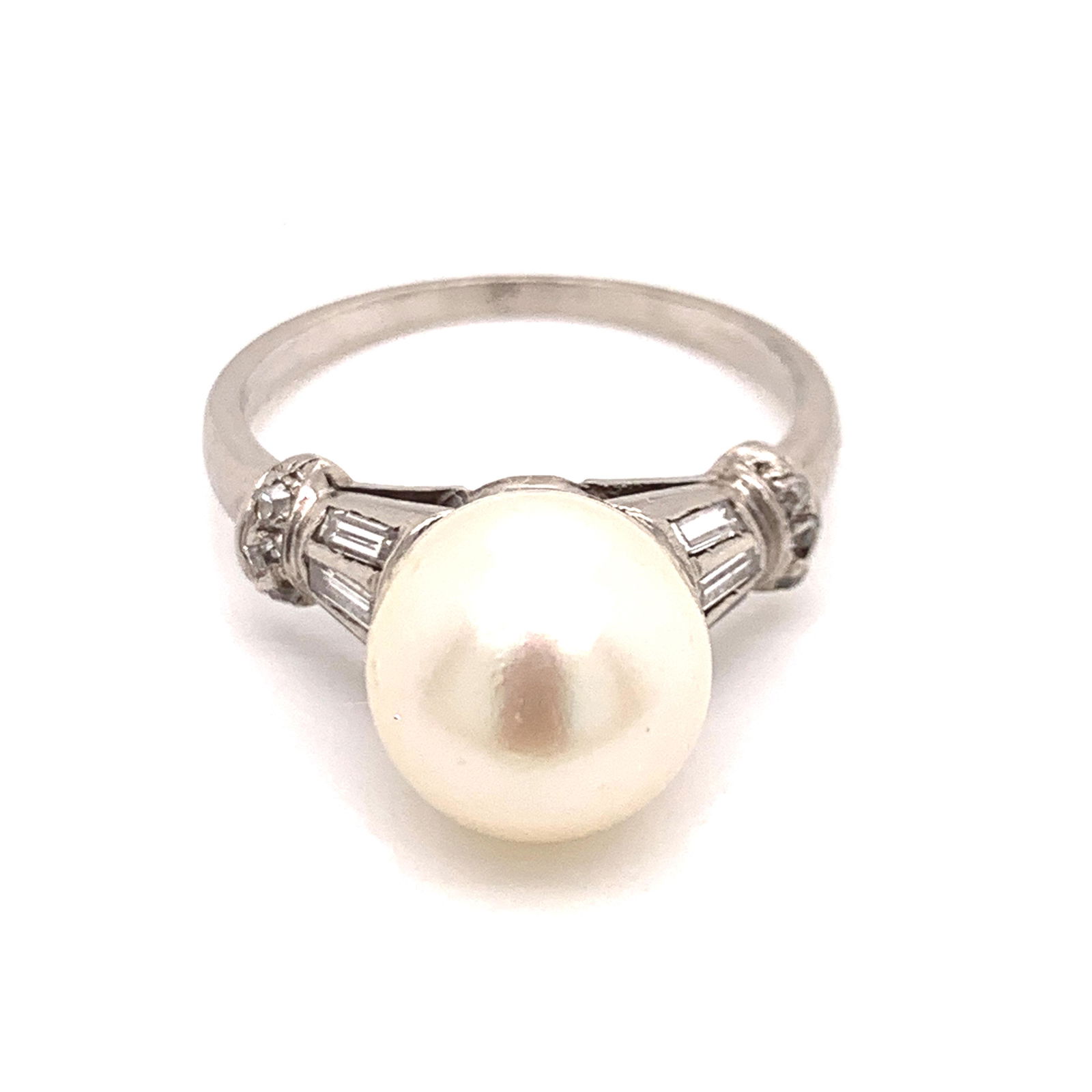 Platinum Diamond Pearl Ring (1 of 2)