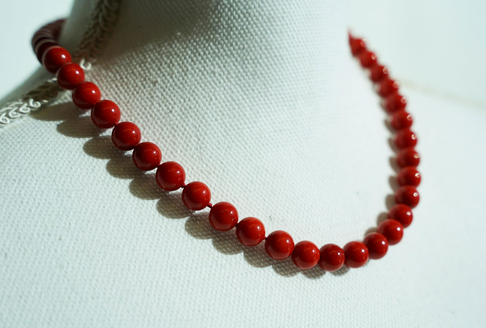 Red Coral Bead Necklace (1 of 2)