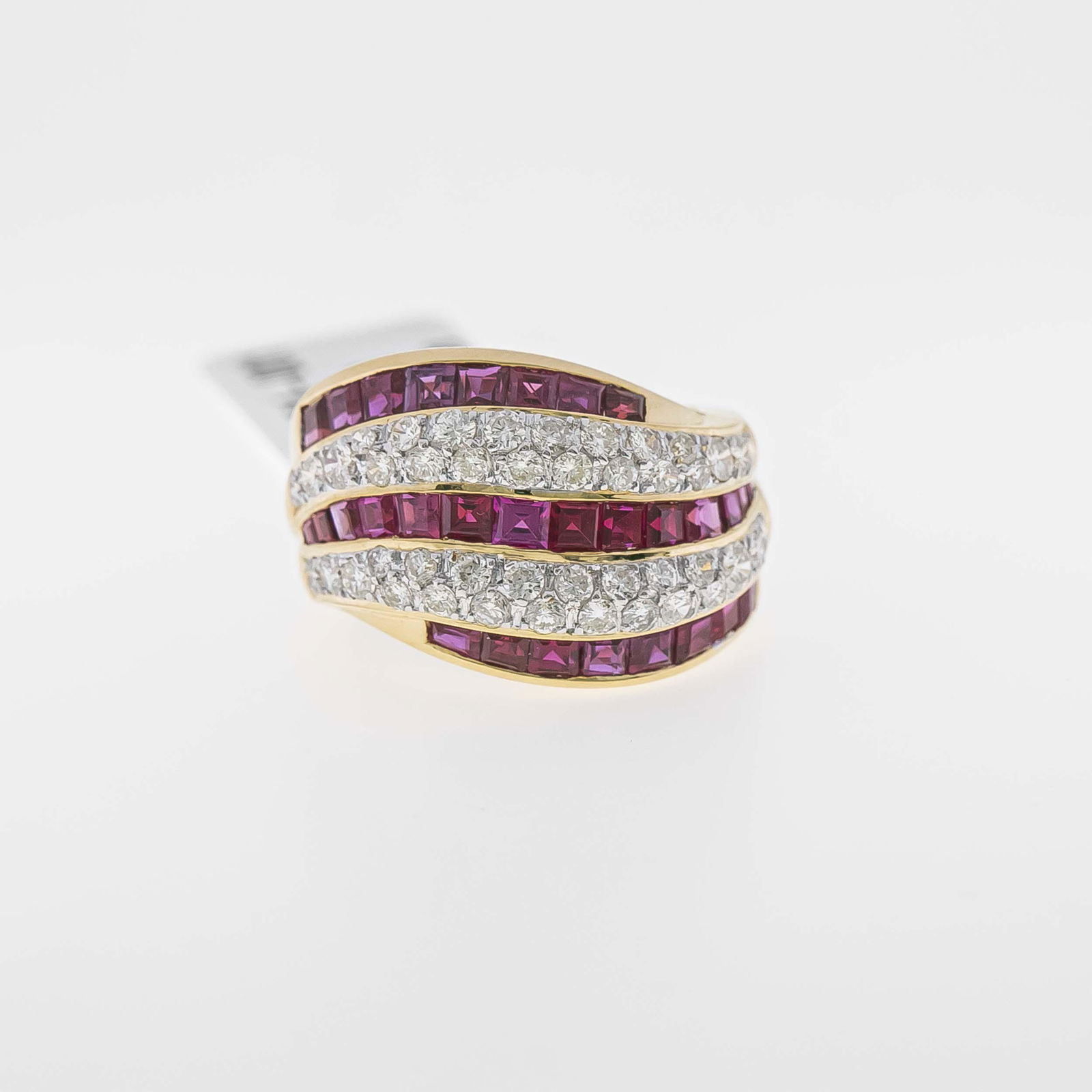 18k Ruby Diamond Ring (1 of 1)