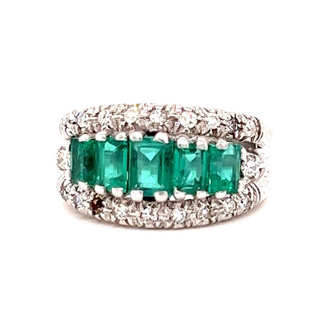 18k Emerald Diamond Ring (1 of 2)