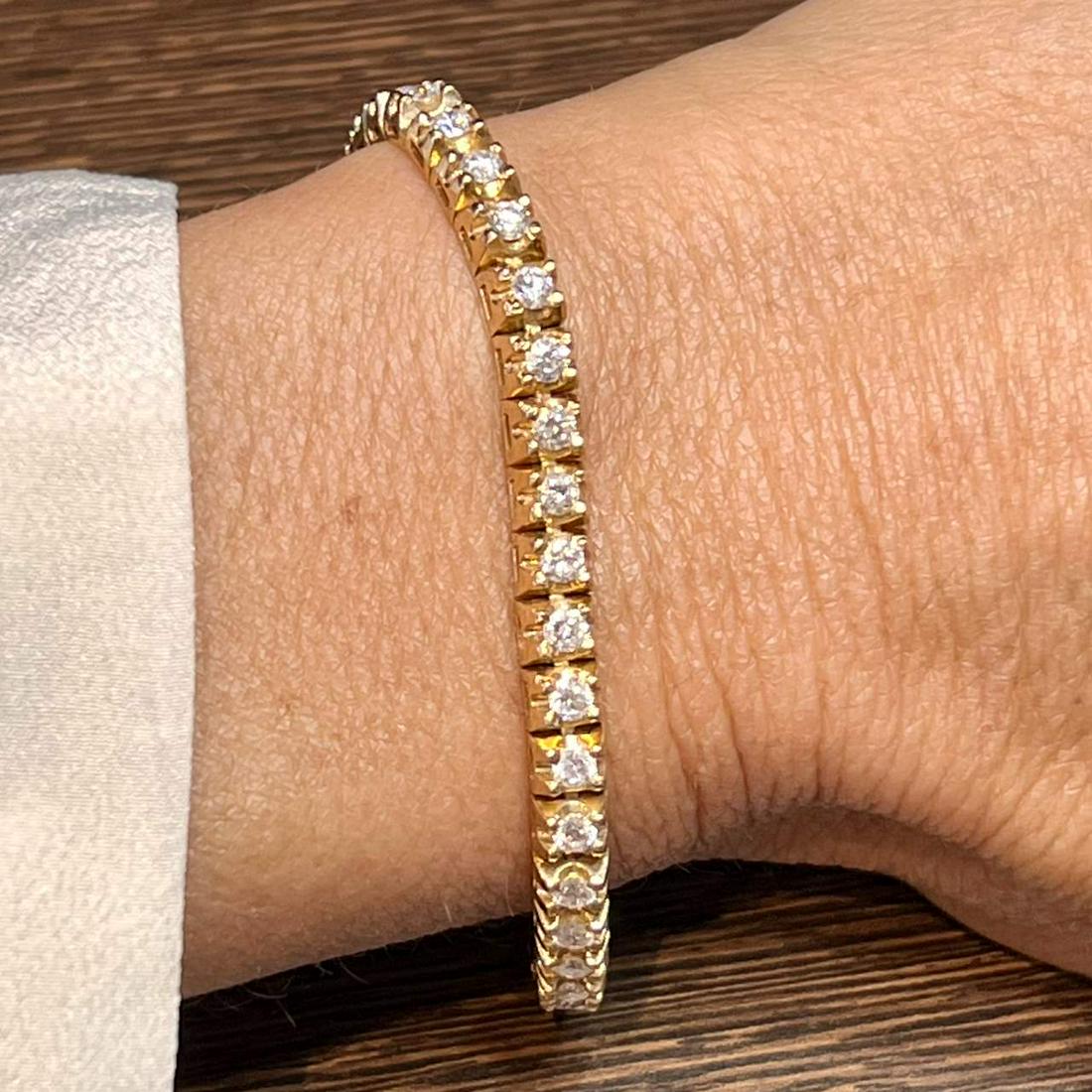 18K Diamond Tennis Bracelet (1 of 2)