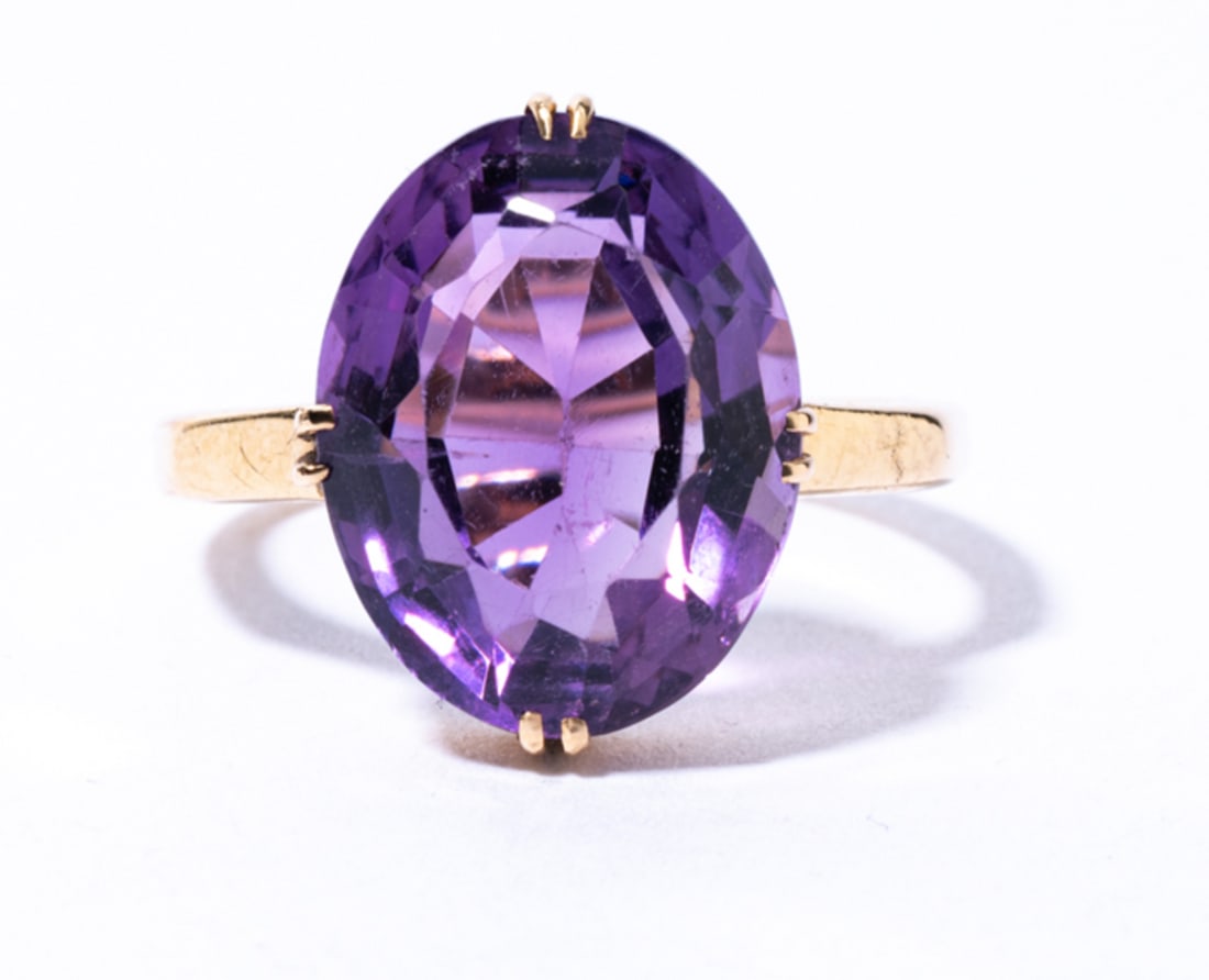 14K YELLOW GOLD AMETHYST RING (1 of 1)