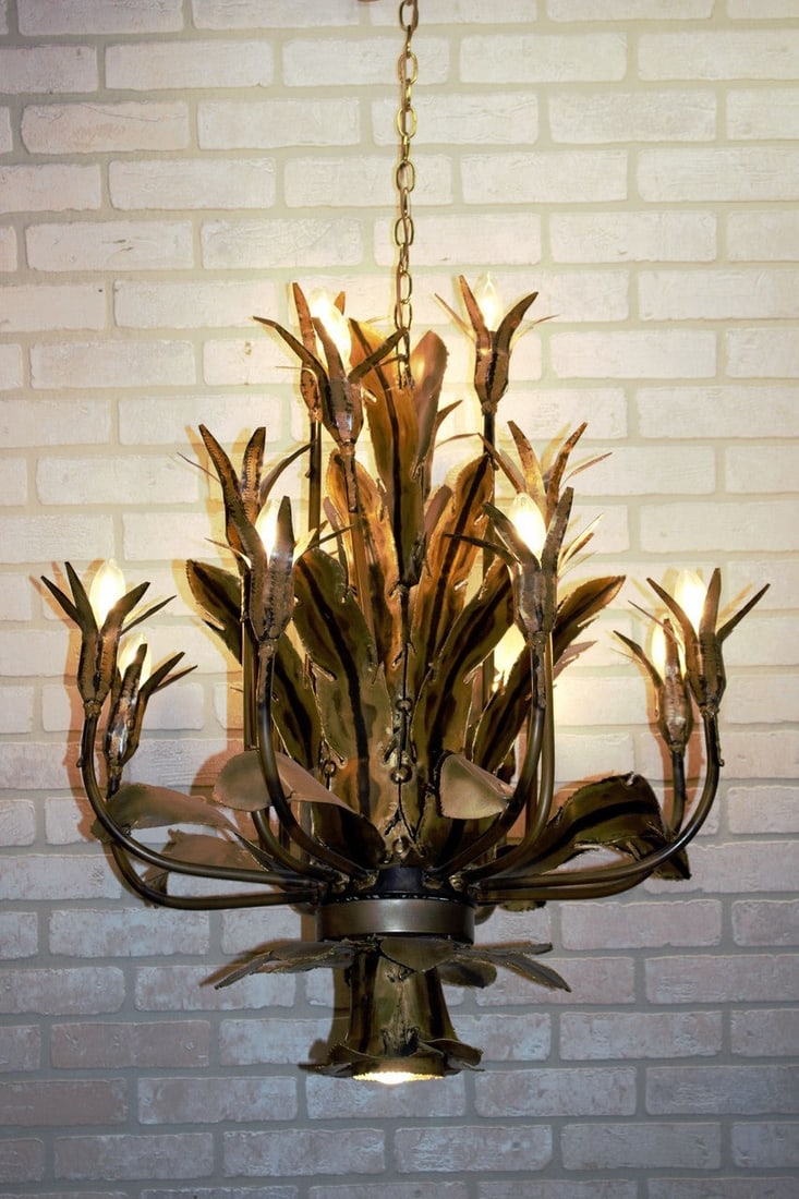 MID CENTURY CHANDELIER: MID CENTURY TOM GREENE BRUTALIST TORCHED BRASS 16 ARM CHANDELIER H 33â€ W 30â€ D 30"