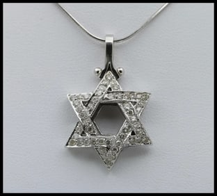 Estate 14K White Gold Star of David Diamond Pendant Necklace