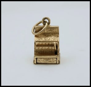 Vintage 14K Yellow Gold Casher Charm