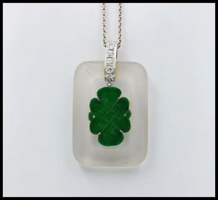 Vintage Jade Crystal Diamonds 18K White Gold Pendant