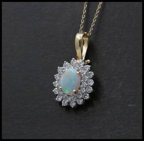 Vintage 14K Yellow Gold Australian Opal & Diamond Halo Pendant, Necklace.