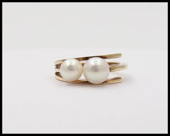 Vintage Mikimoto 14K Yellow Gold Akoya Pearls Bypass Ring