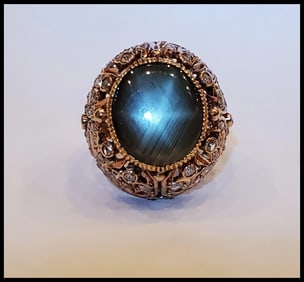 Vintage Black Star Sapphire Rose Cut Diamonds 18K Yellow Gold Ring