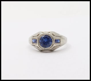 Unique Art Deco Blue Sapphires 18K White Gold Ring