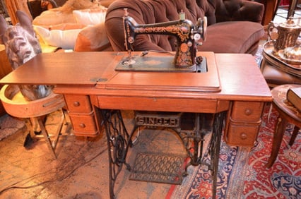 Vintage Singer Sewing Machine