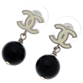 Chanel Coco Mark Enamel Beads Women's Earrings B11C Metal White