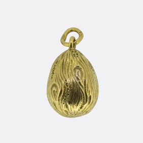 Fabergé Engraved Egg Pendant