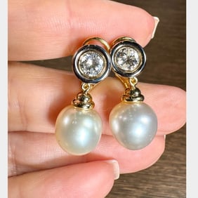 18K Yellow Gold South Sea Pearl & Diamond Earrings