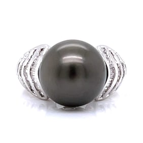18K White Gold South Sea Pearl & Diamond Ring