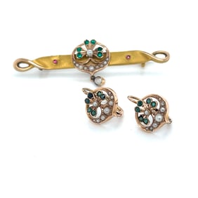 18k Victorian Earring Emerald Pearl Brooch Set