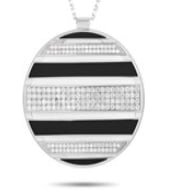 From Chaumet's Class One Collection, this necklace offers distinctiveness of form and elegance. It