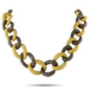 These vintage clip-on earrings can effortlessly charm their way through your wardrobe. Each earring