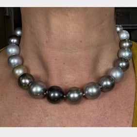 18K South Sea Pearl Necklace