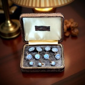Art Deco Mother Of Pearl Tuxedo Shirt Studs & Matching Double Sided Cuff Link (Set In Original Box)