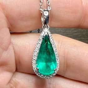 IGI Certified Platinum Emerald Pendant w/ 14K White Gold Chain