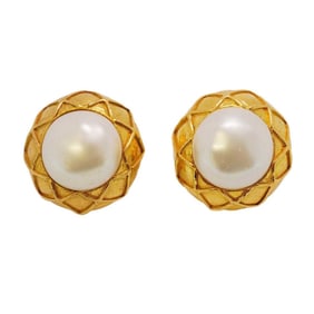 Chanel Earrings Circle GP Plated Fake Pearl Gold Ladies