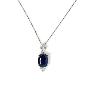 18K WHITE GOLD  SAPPHIRE & NECKLACE