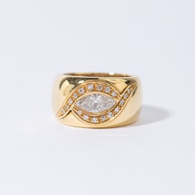 18K YELLOW GOLD ITALIAN DIAMOND RING
