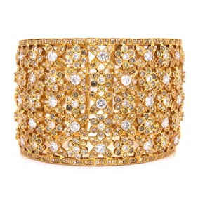 18K Yellow Gold 31.57 Ct. Diamond Cuff Bracelet