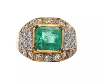 70'  2.35cts Emerald and Diamonds 18kt Gold Ring
