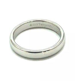 Tiffany & Co 1999 Platinum 3 mm Classic Domed Wedding Band Ring Size 4