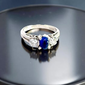 Estate Sapphire & Diamond Platinum Ring