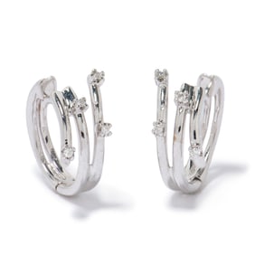 18K WHITE GOLD ITALIAN DIAMOND EARRINGS
