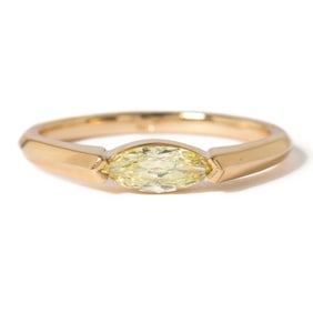 18K  DIAMOND RING