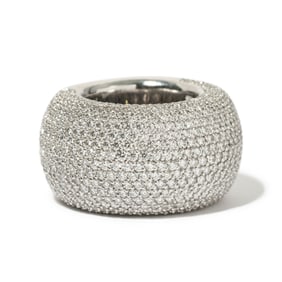 18K WHITE GOLD  DIAMOND RING
