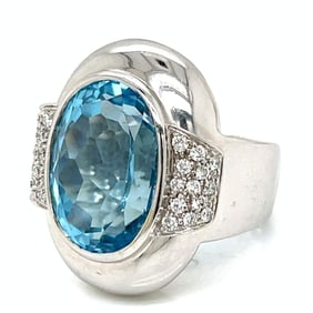 18K White Gold Topaz & Diamond Ring