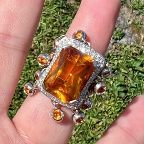 18K White Gold Topaz & Diamond Ring