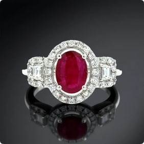 Oval Ruby, Diamond 18K White Gold Ring
