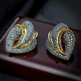 Circa 1990 Vintage Diamond And 18K Yellow Gold Earrings